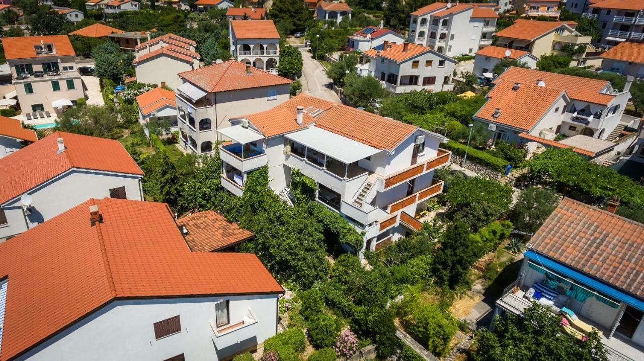 Marie I Nikola Lägenhet Krk Town Exteriör bild