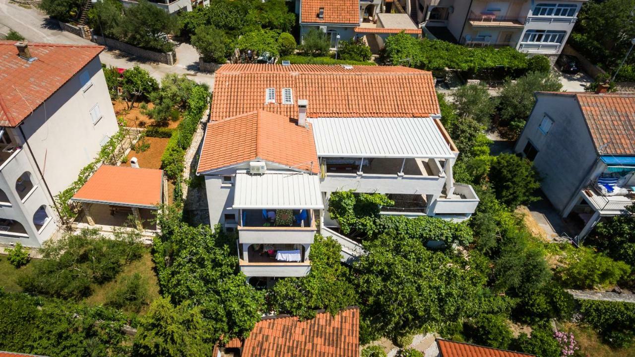 Marie I Nikola Lägenhet Krk Town Exteriör bild