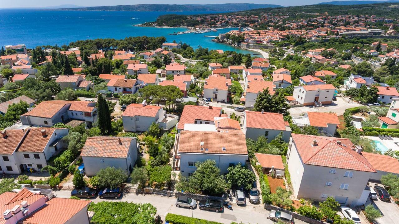 Marie I Nikola Lägenhet Krk Town Exteriör bild